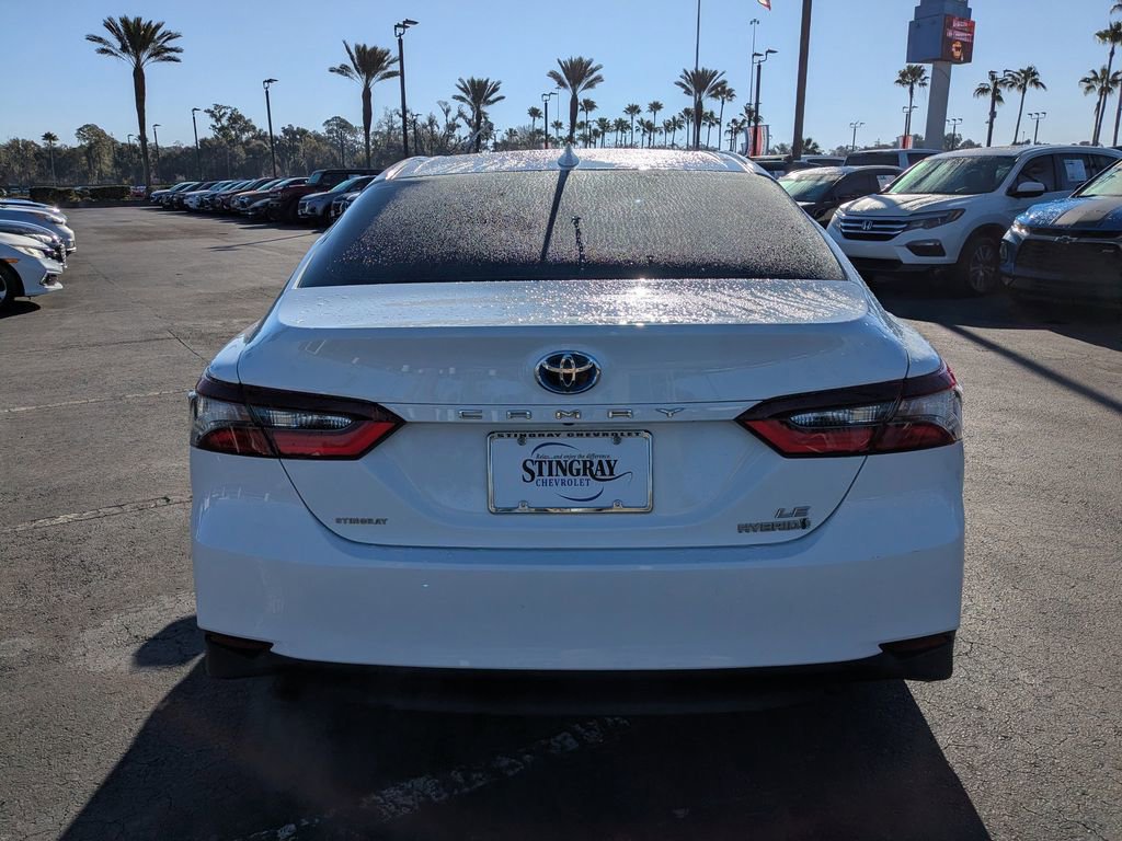 Used 2022 Toyota Camry LE image 5