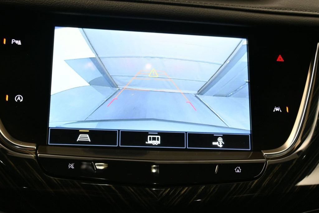 Used 2023 Cadillac XT6 Premium Luxury FWD image 24