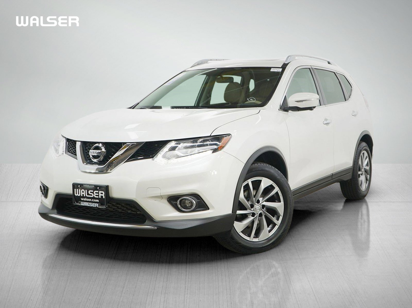 Used 2015 Nissan Rogue SL w/ SL Premium Package image 1