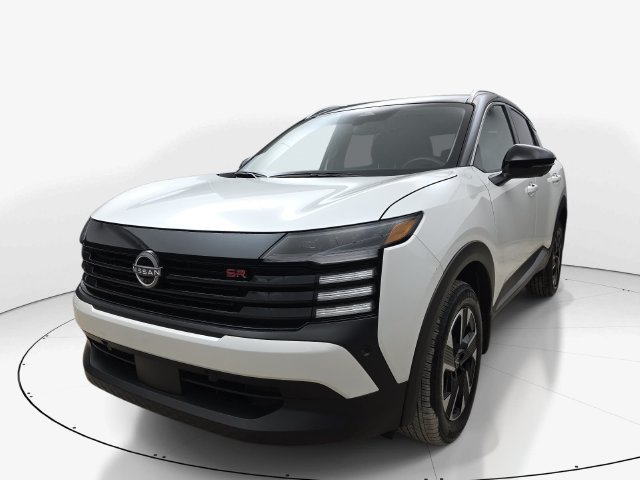 Used 2025 Nissan Kicks SR FWD image 10