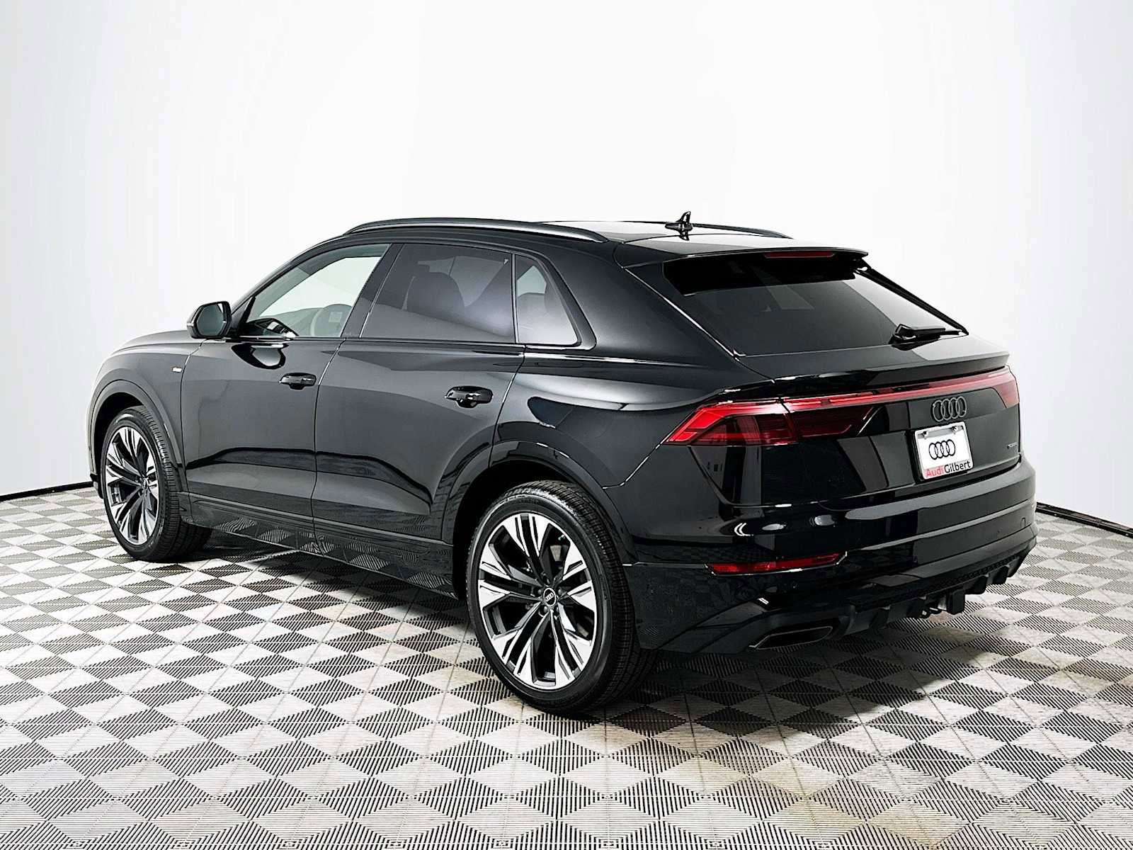 New 2026 Audi Q8 Premium Plus image 5