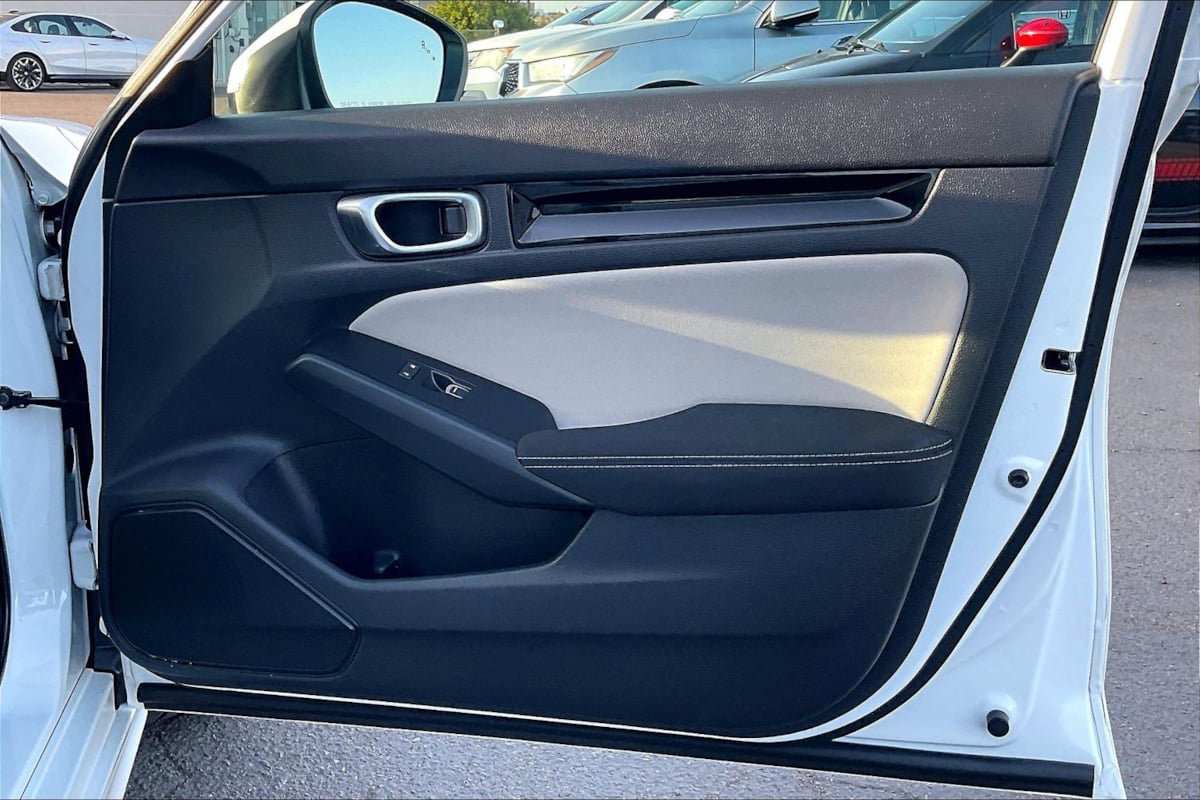 Used 2024 Honda Civic EX image 18
