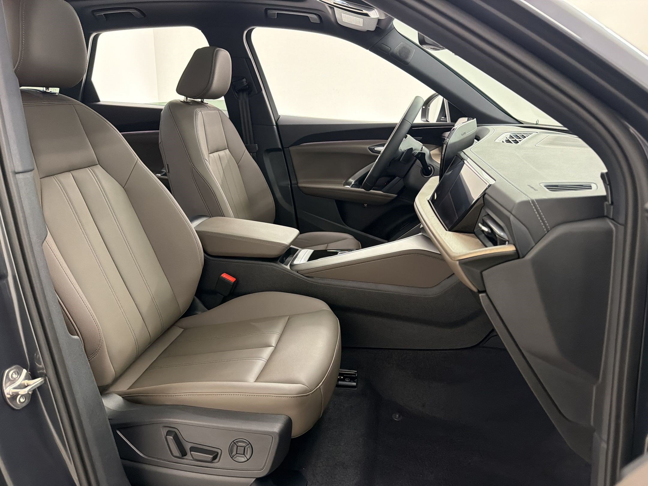 New 2026 Audi Q5 Premium AWD/4WD image 26