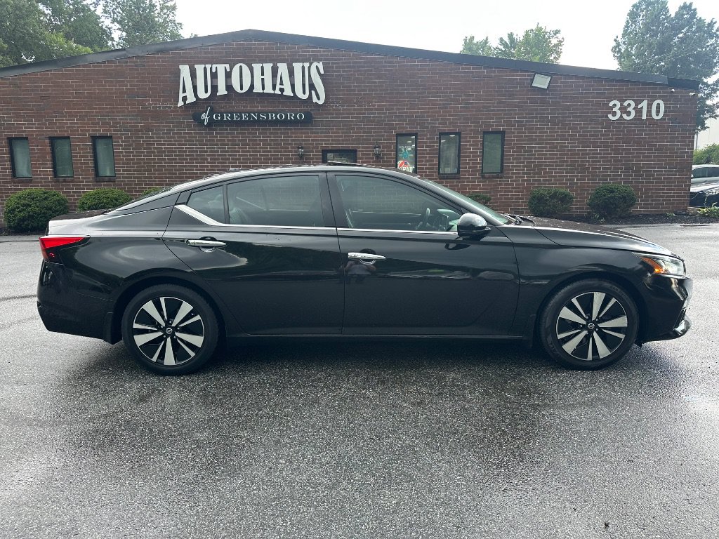 Used 2019 Nissan Altima 2.5 SL FWD image 8