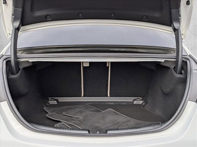 Used 2024 Mercedes-Benz C 300 Sedan image 6
