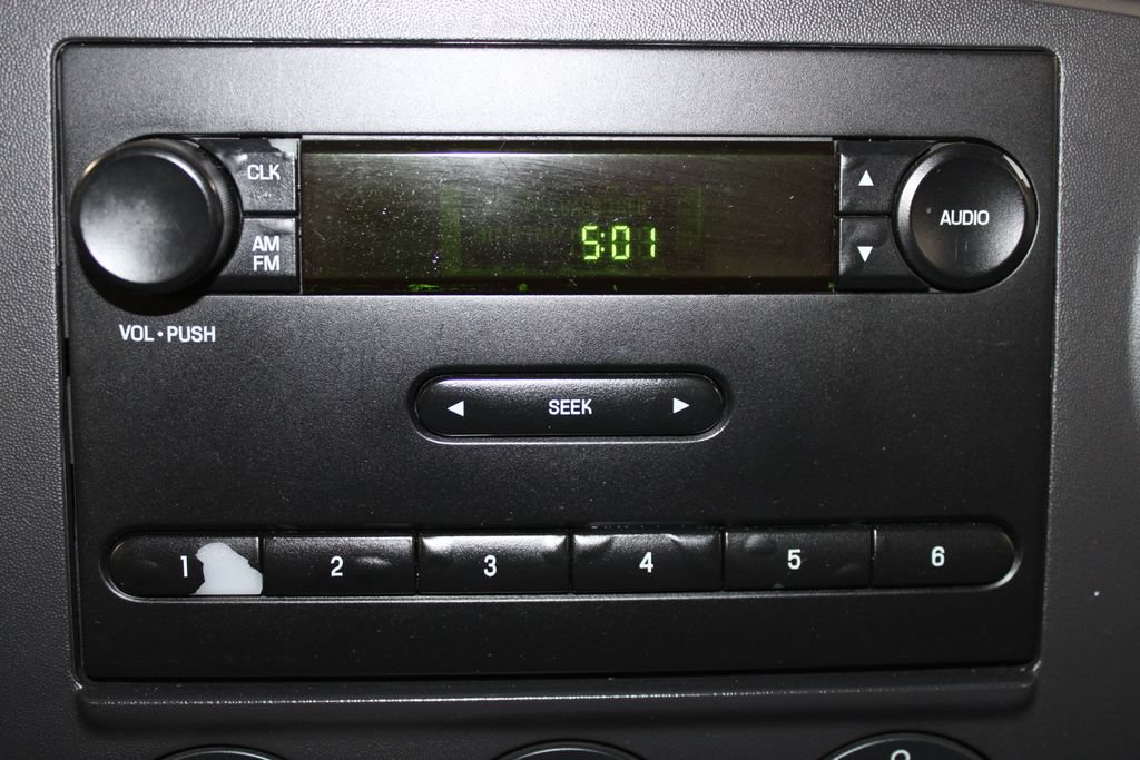 Used 2006 Ford F350 XL RWD image 40