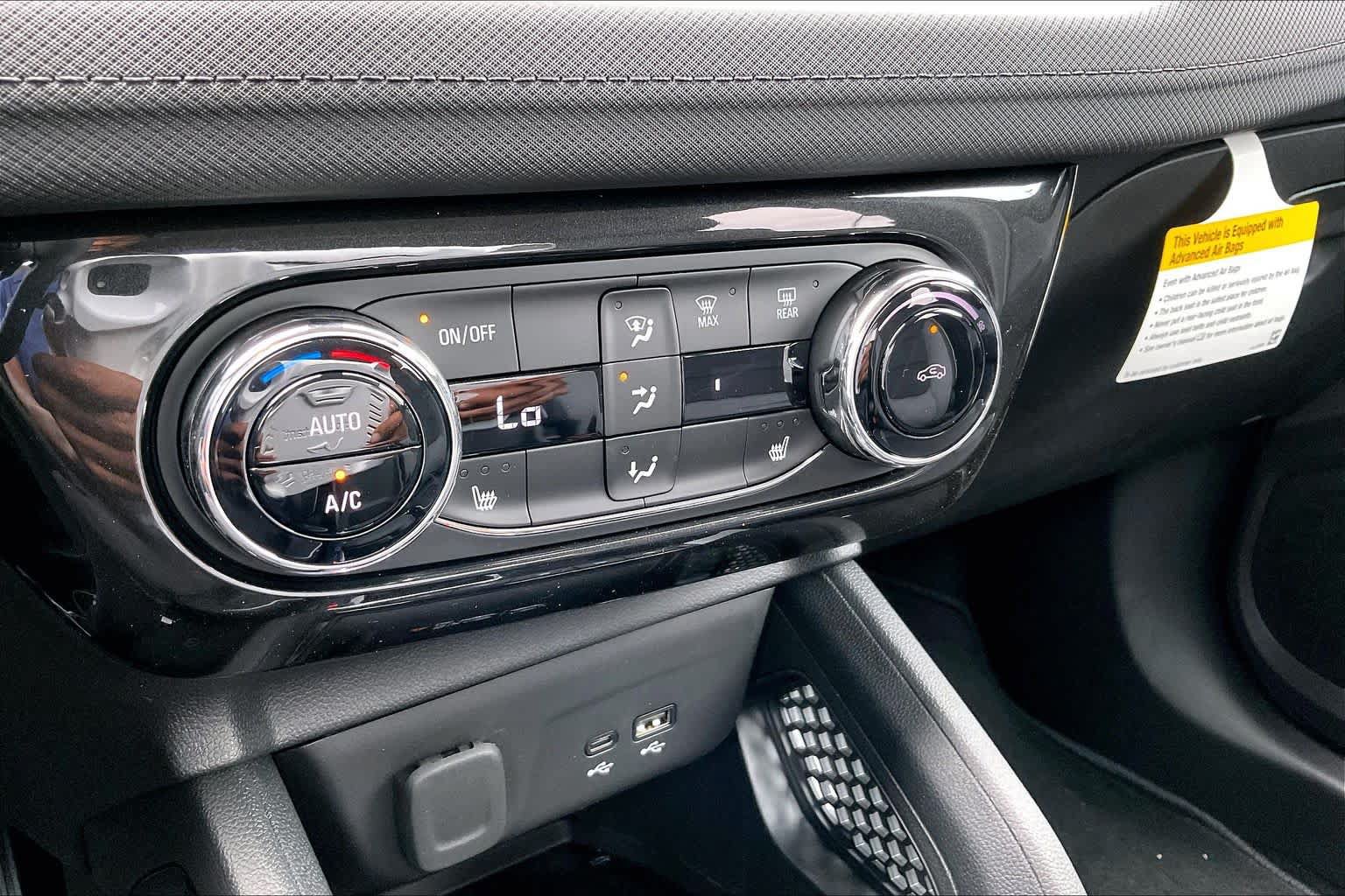 New 2026 Chevrolet TrailBlazer LT w/ Convenience Package FWD image 19