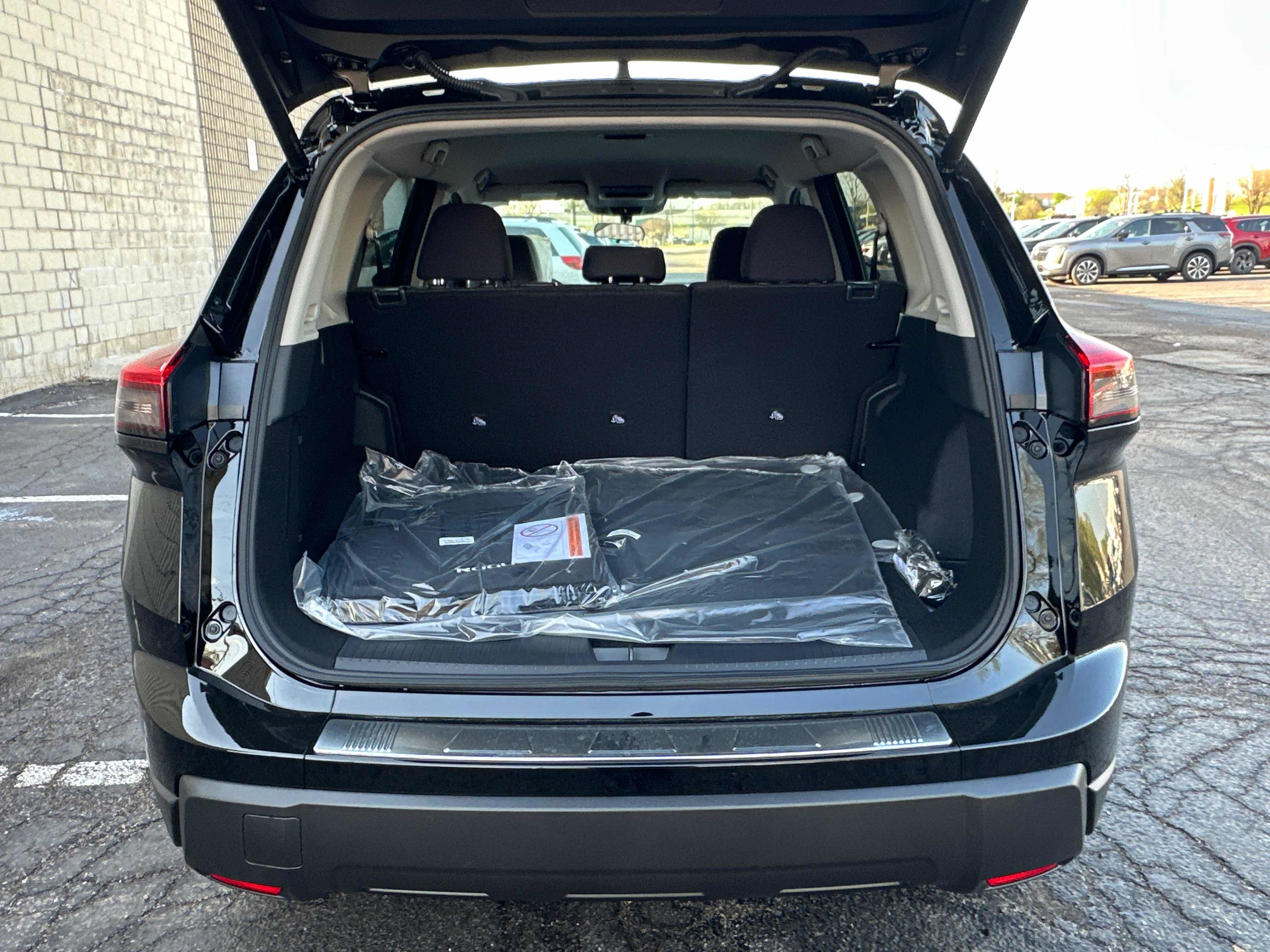 New 2026 Nissan Rogue SV w/ Cold Weather Package AWD/4WD image 14