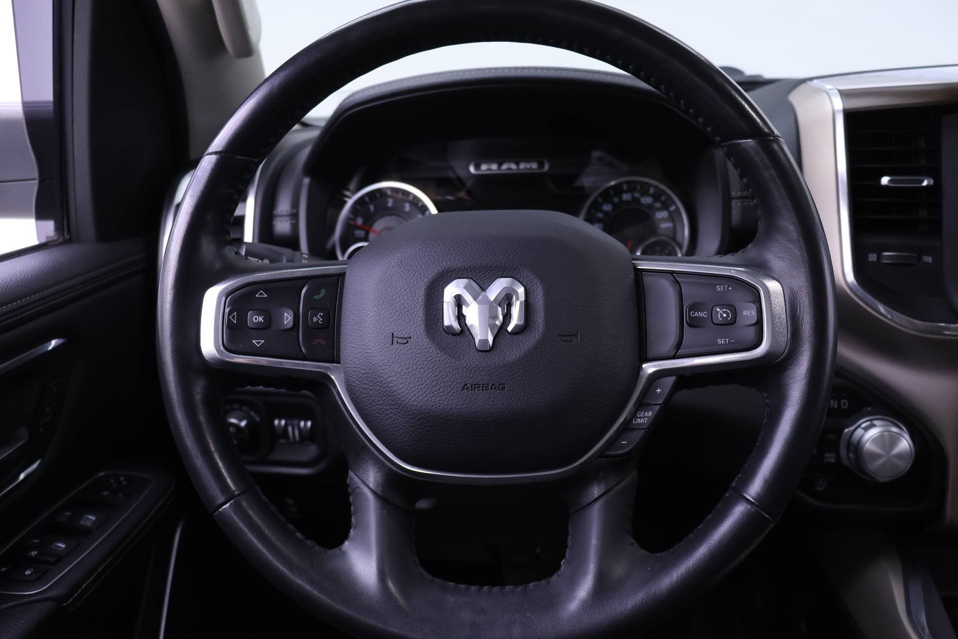 Used 2022 RAM 1500 Laramie image 12