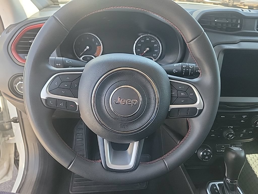 Used 2023 Jeep Renegade Trailhawk AWD/4WD image 22
