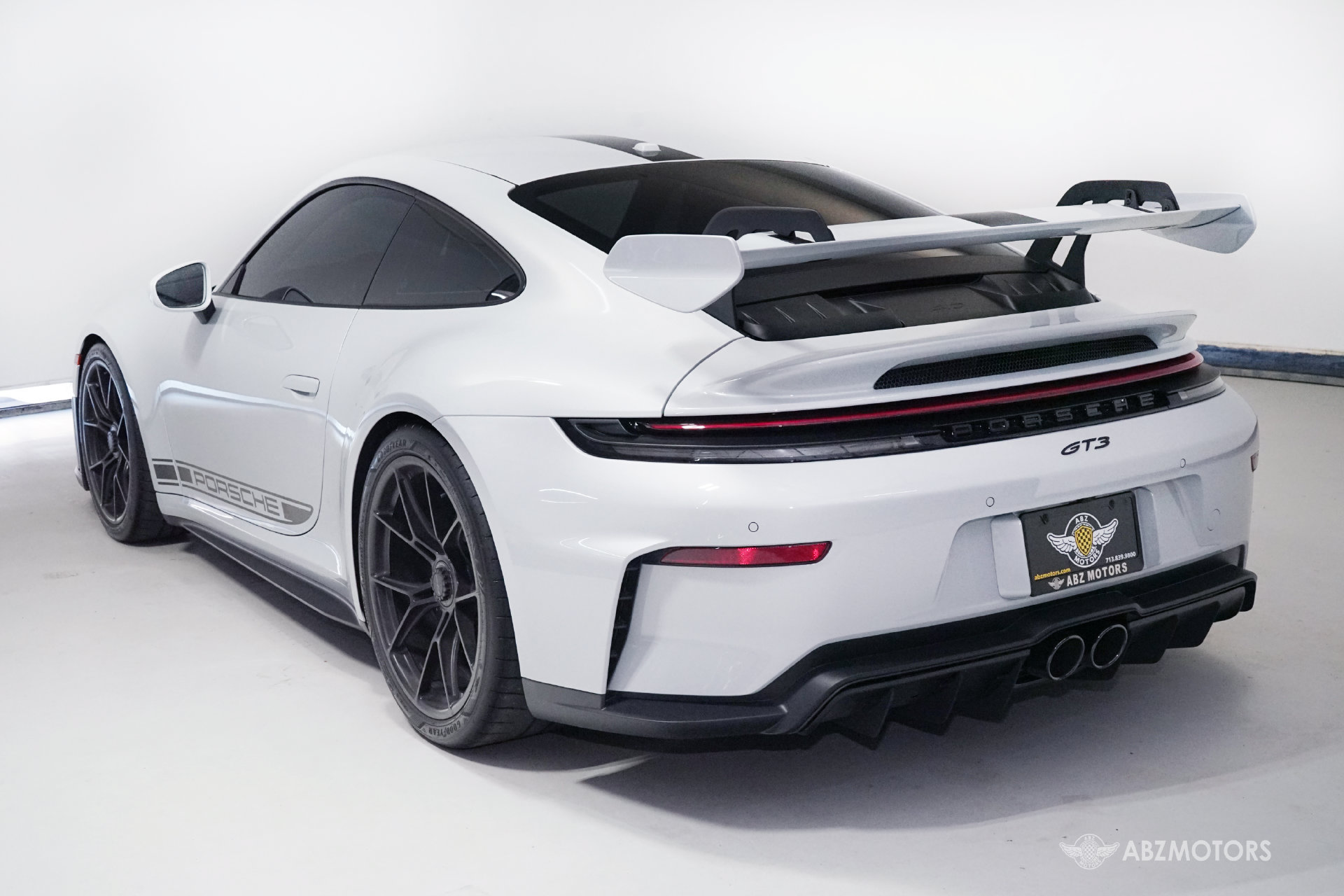 Used 2026 Porsche 911 GT3 RWD image 6