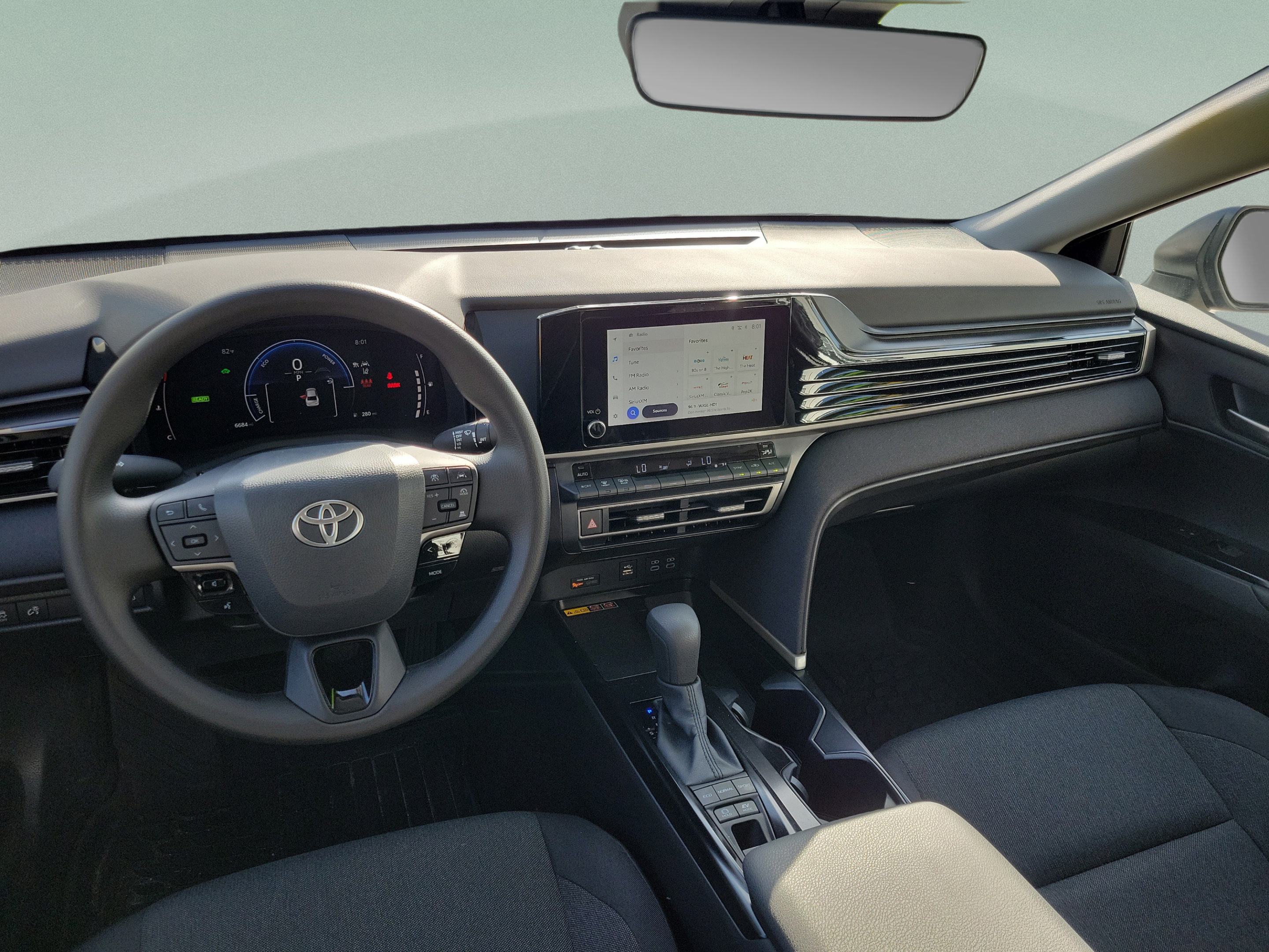 Used 2026 Toyota Camry LE w/ Convenience Package FWD image 21