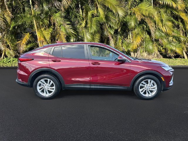 Used 2024 Buick Envista Preferred w/ Advanced Safety Package FWD image 3