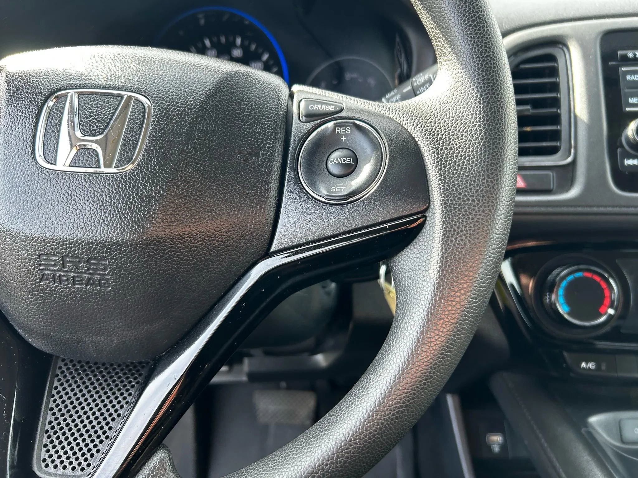 Used 2021 Honda HR-V LX image 15