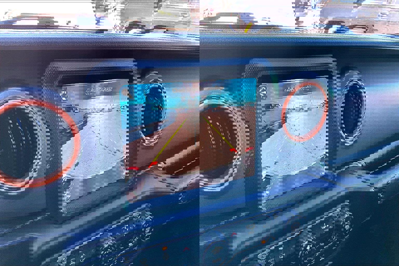 Used 2023 Jeep Gladiator Mojave w/ Cold Weather Group image 15