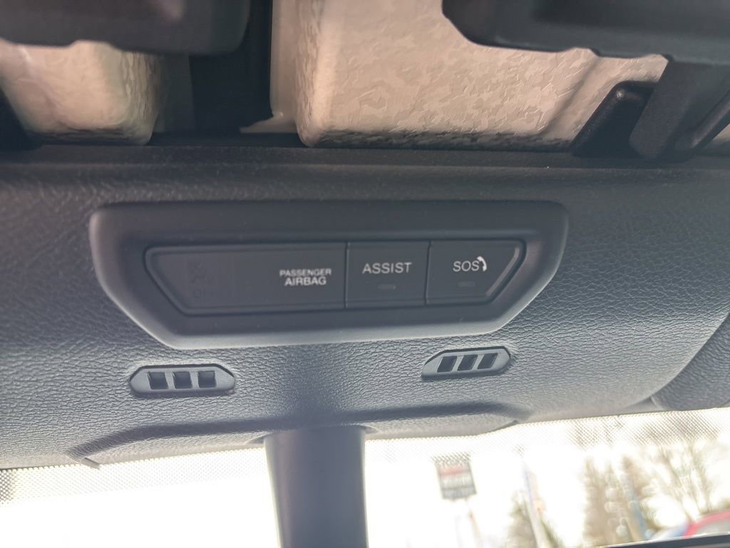 Used 2020 Jeep Wrangler Unlimited Sahara w/ Dual Top Group AWD/4WD image 36