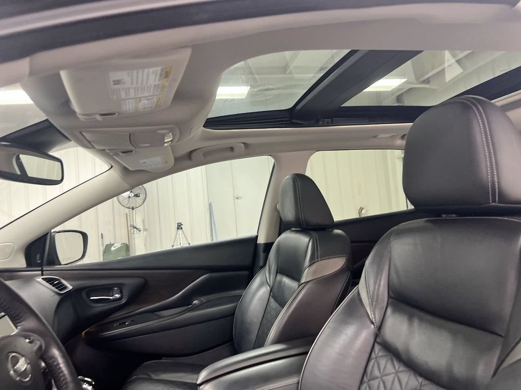 Used 2019 Nissan Murano Platinum FWD image 20