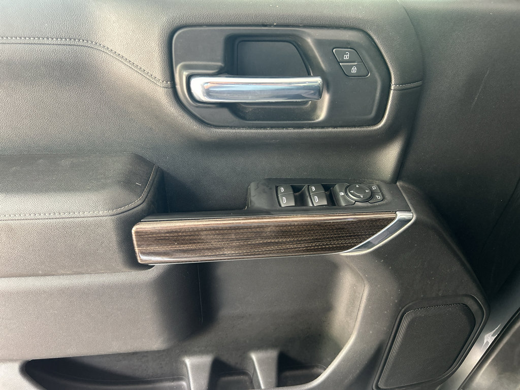 Used 2020 Chevrolet Silverado 1500 RST AWD/4WD image 20