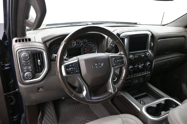 Used 2020 Chevrolet Silverado 1500 LT Trail Boss AWD/4WD image 25