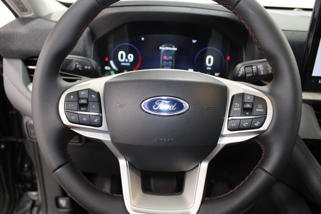 New 2026 Ford Explorer Active RWD image 37