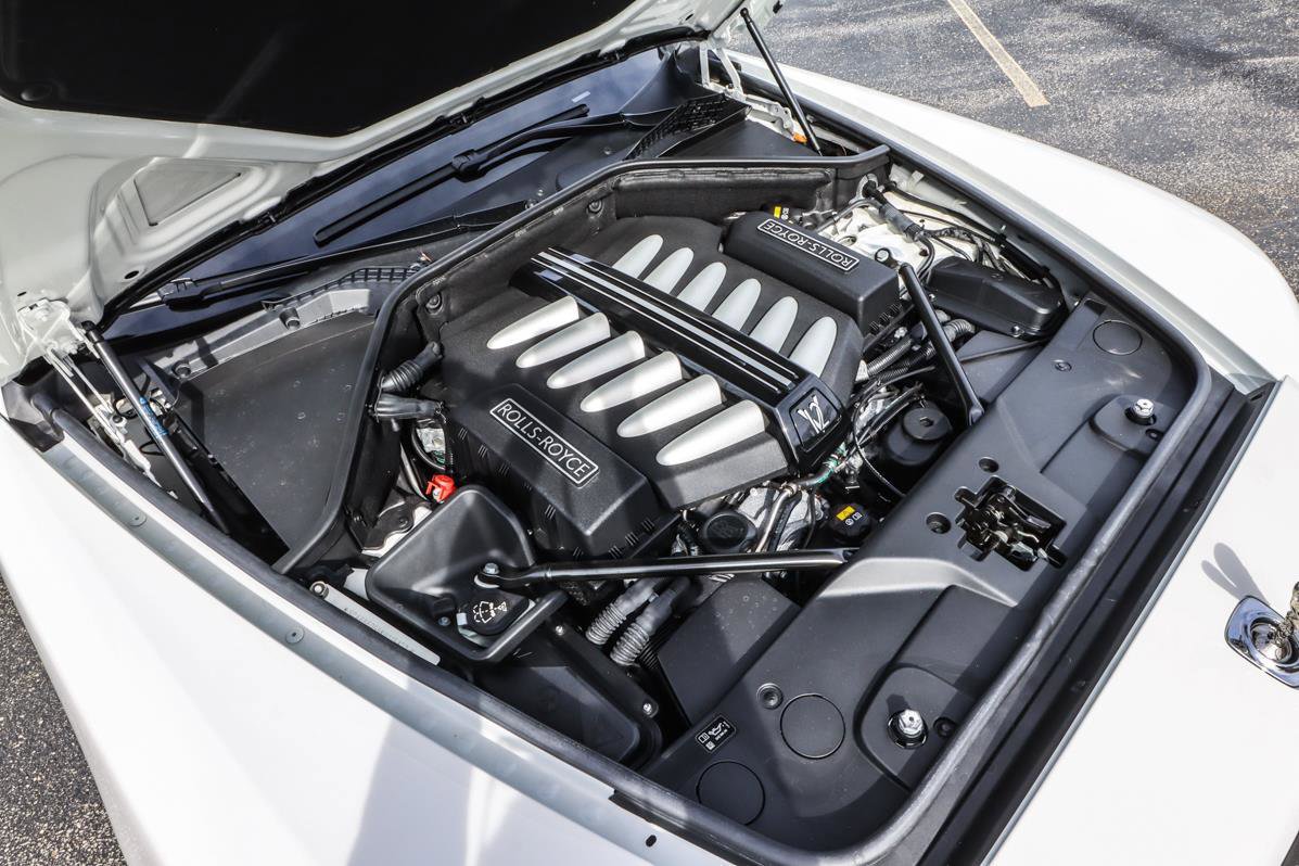 Used 2019 Rolls-Royce Dawn image 46