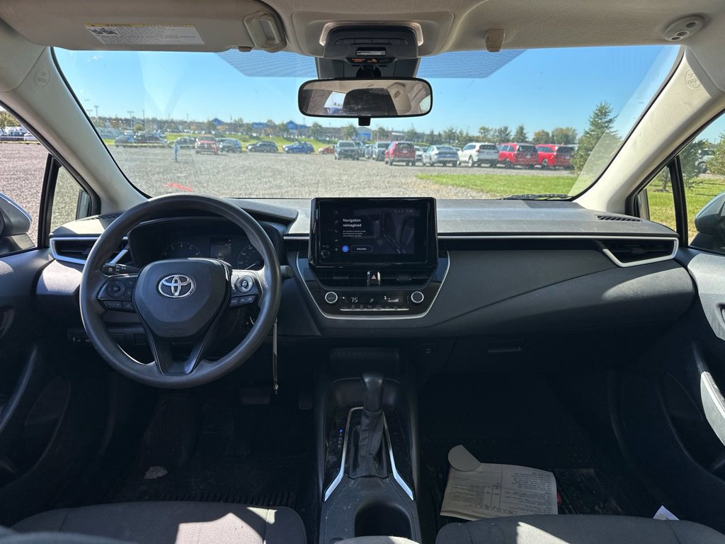 Used 2023 Toyota Corolla LE FWD image 17