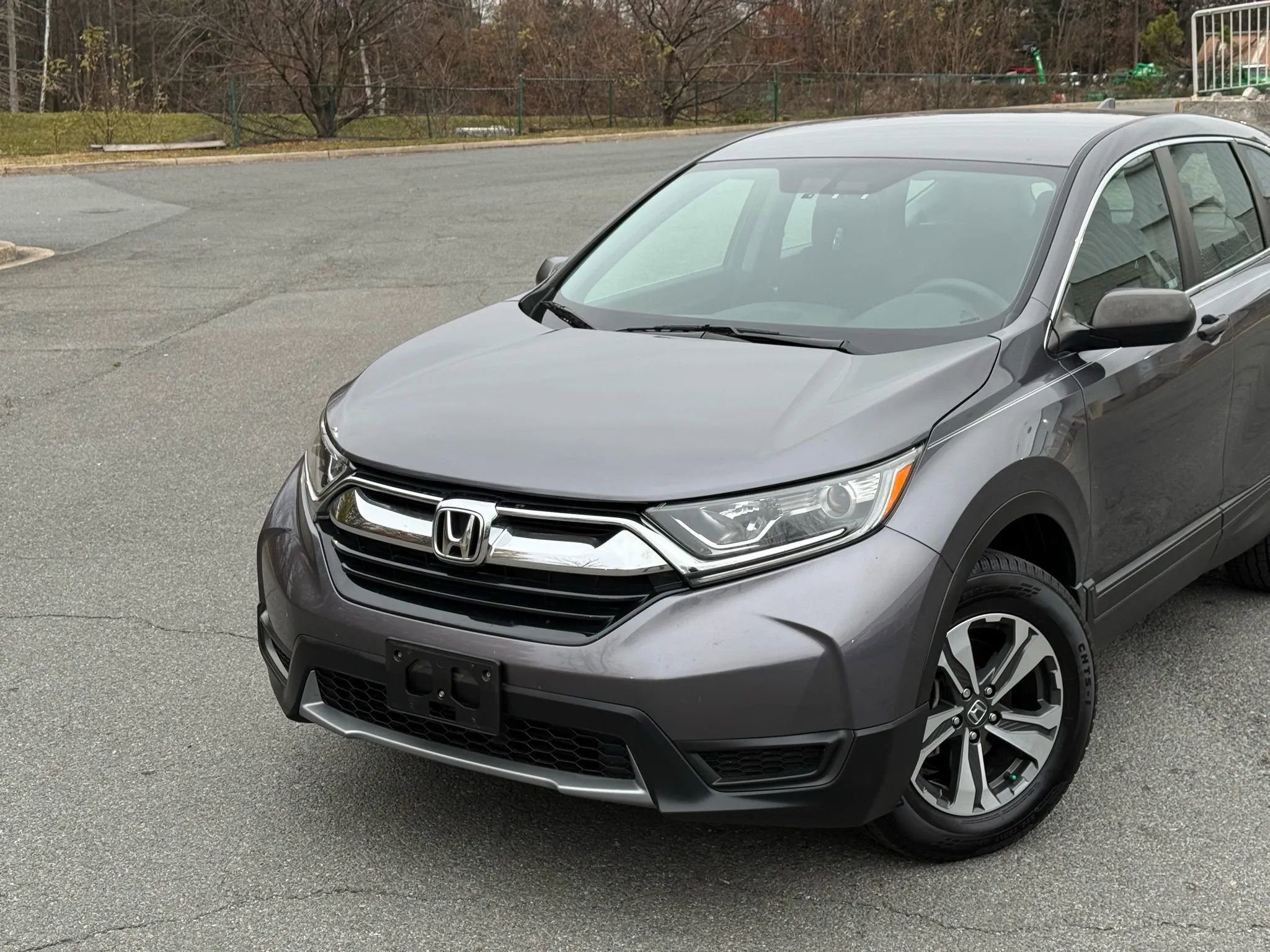 Used 2019 Honda CR-V LX image 2