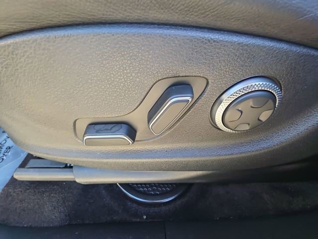 Used 2024 Genesis GV80 2.5T image 45