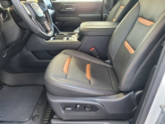 Used 2026 GMC Sierra 2500 AT4 AWD/4WD image 17