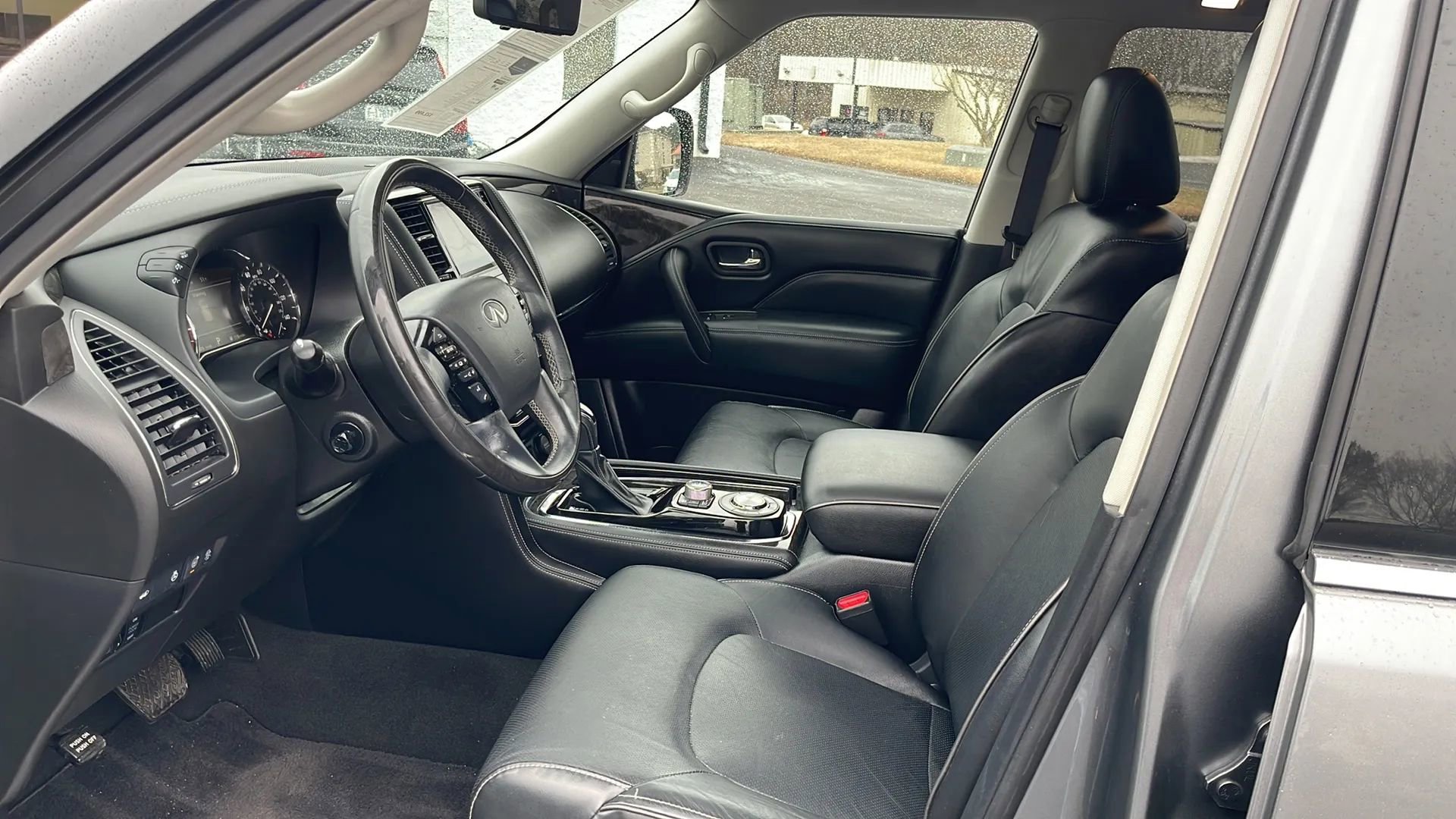 Used 2020 INFINITI QX80 Luxe w/ Proassist Package image 29