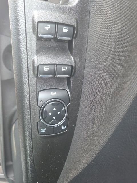 Used 2020 Ford Fusion SE image 19