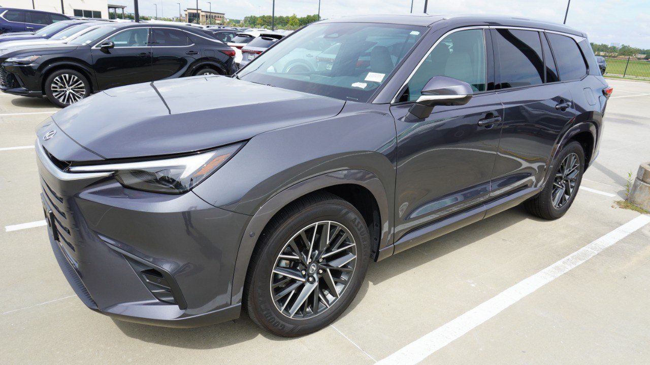 Certified 2026 Lexus TX 350 AWD w/ Technology Package image 5