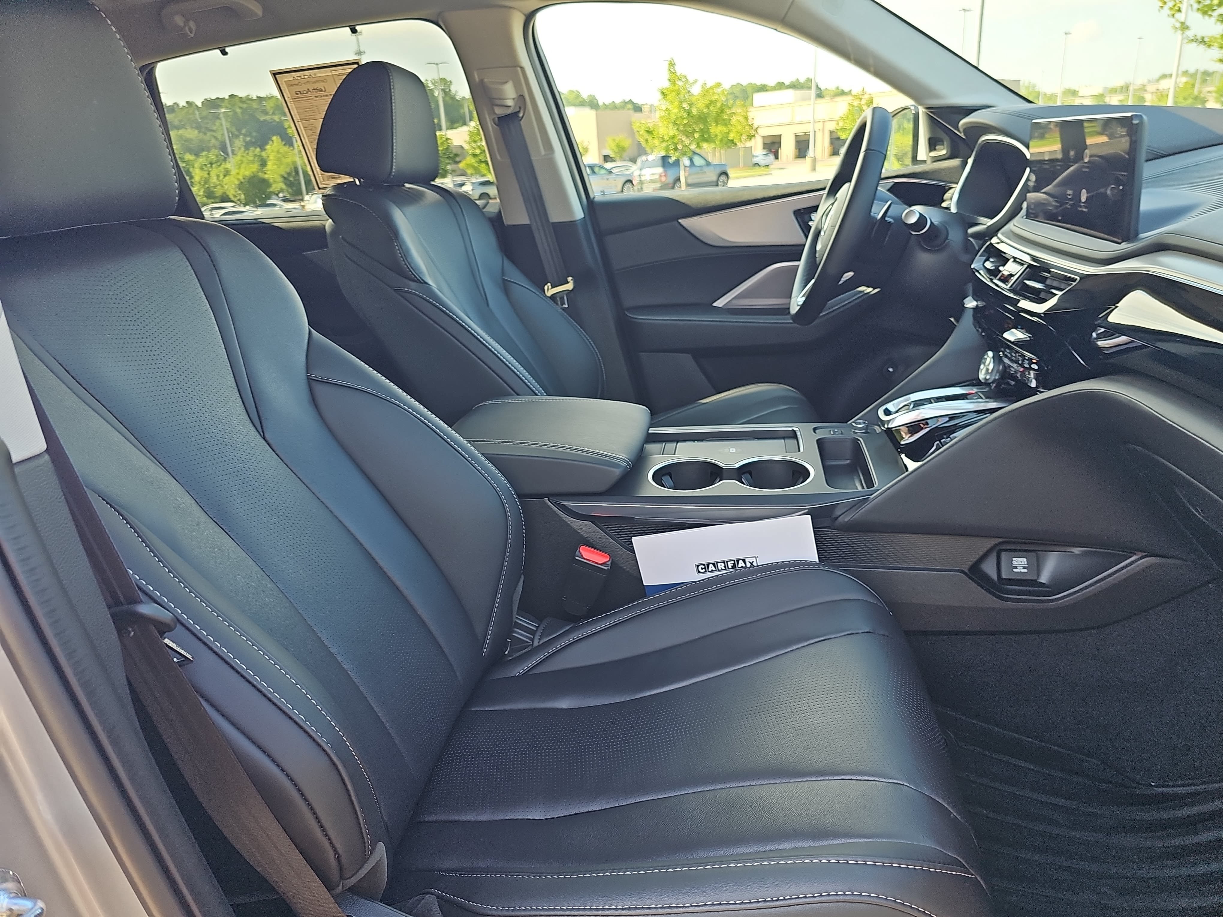 Certified 2026 Acura MDX w/ Technology Package FWD image 10
