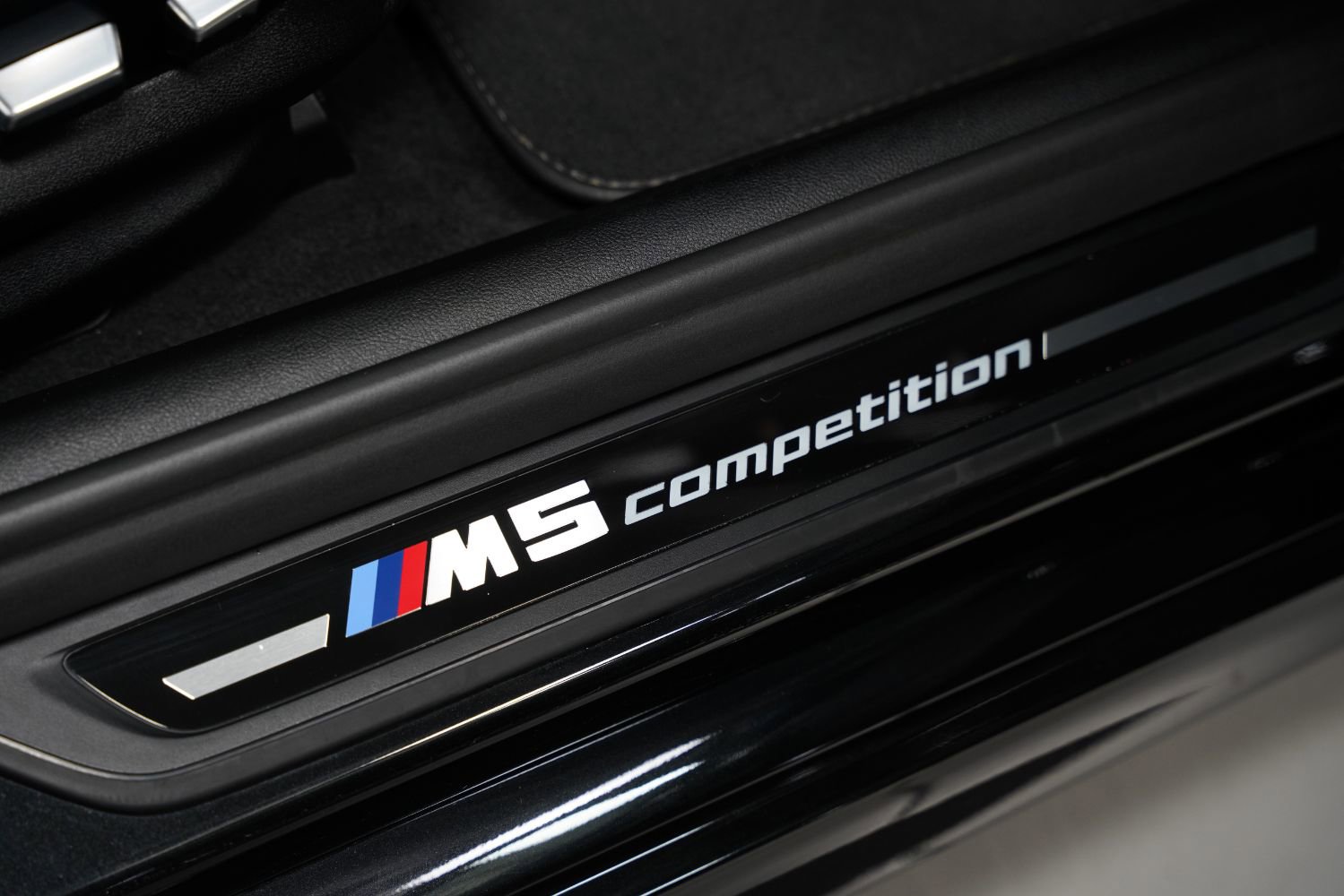 Used 2021 BMW M5 w/ Competition Package image 33