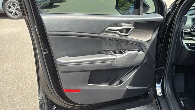 Used 2023 Kia Sportage X-Line AWD/4WD image 9