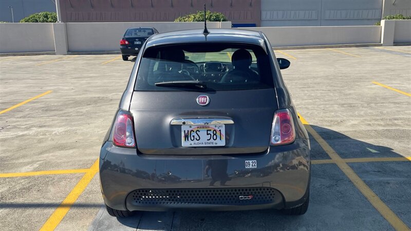 Used 2018 FIAT 500 e w/ Esport Package FWD image 8
