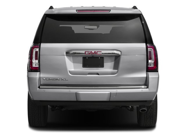 Used 2017 GMC Yukon XL Denali w/ Open Road Package AWD/4WD image 8