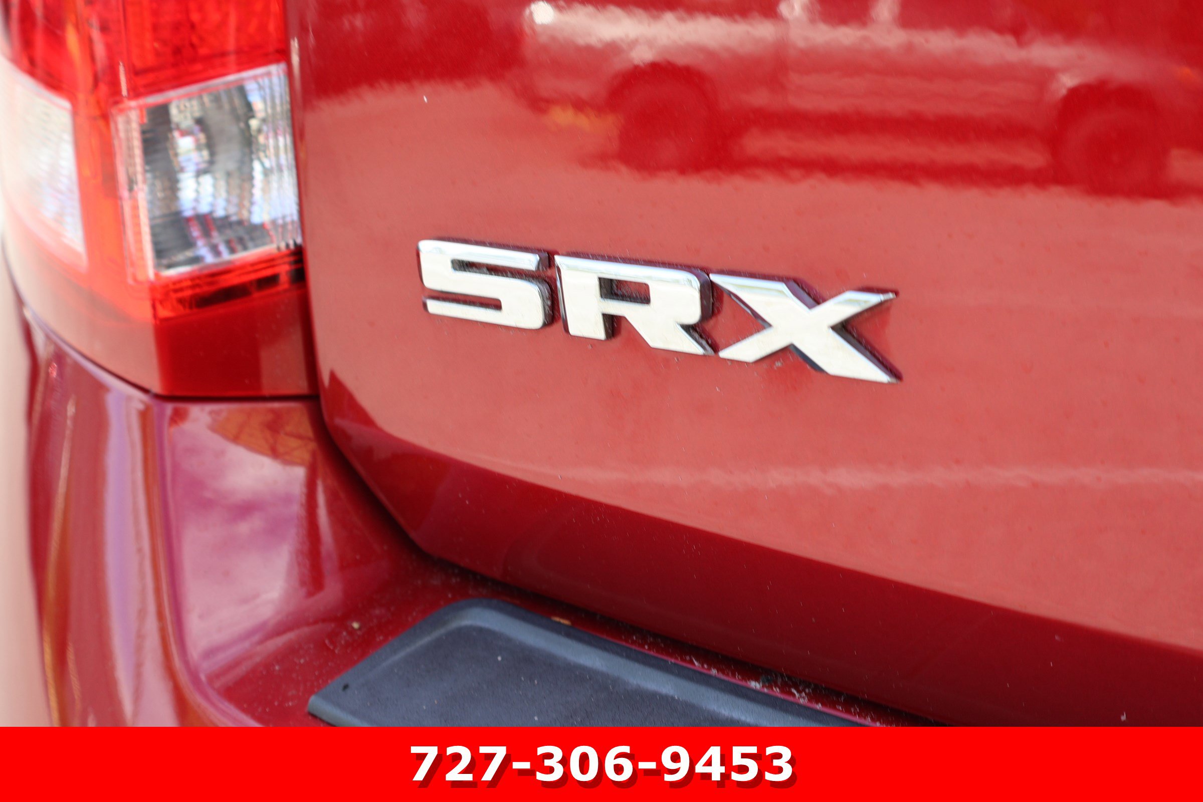 Used 2014 Cadillac SRX Luxury image 9