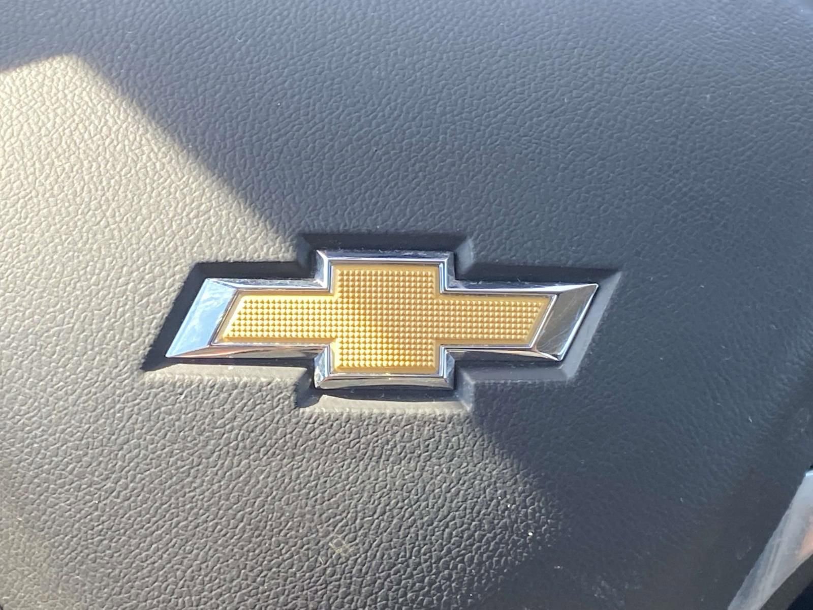 Used 2023 Chevrolet Equinox LS FWD image 25