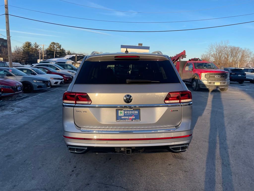 Used 2022 Volkswagen Atlas SEL Premium image 4