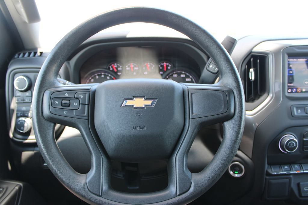 Used 2025 Chevrolet Silverado 1500 W/T w/ WT Value Package AWD/4WD image 35