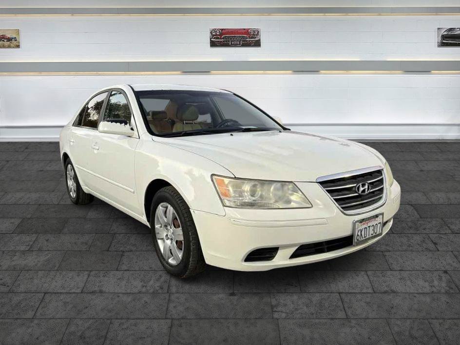 Used 2009 Hyundai Sonata GLS FWD image 1
