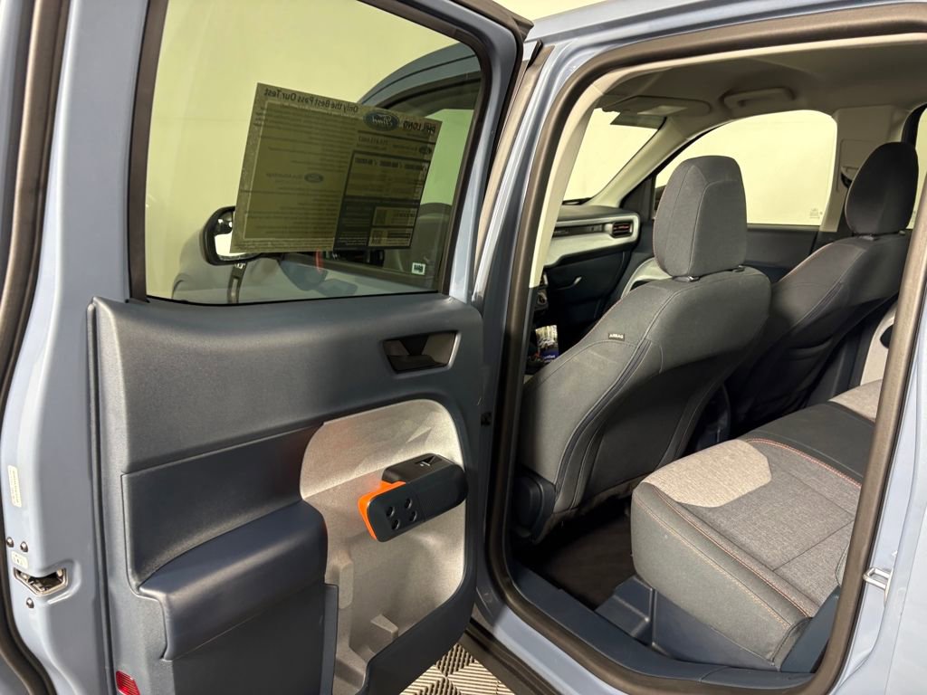 Certified 2024 Ford Maverick XLT image 27