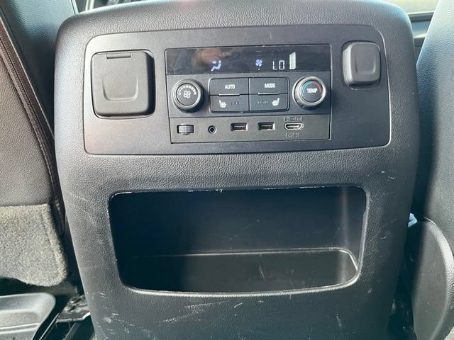 Used 2018 Chevrolet Tahoe Premier AWD/4WD image 21