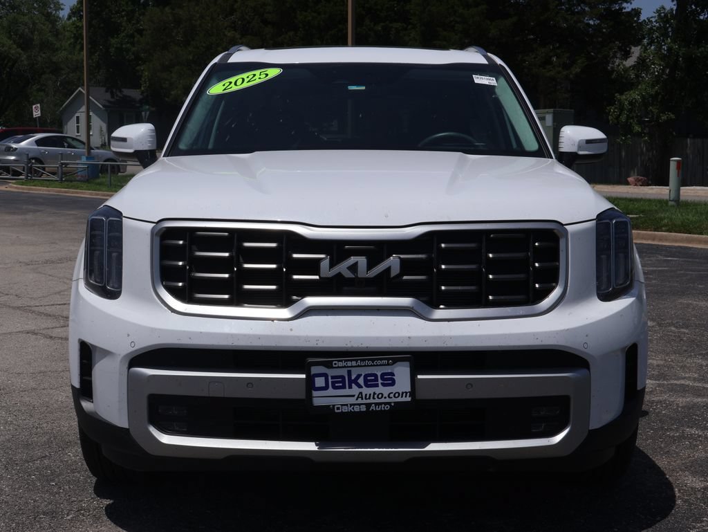 Used 2025 Kia Telluride SX Prestige AWD/4WD image 2