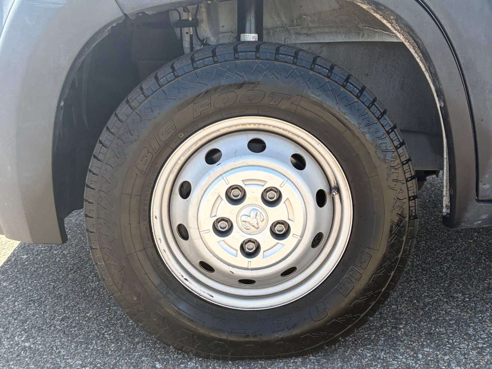 Used 2020 RAM ProMaster 2500 FWD image 12