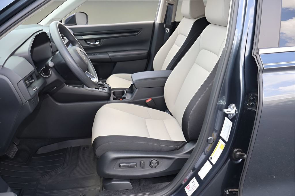 Used 2024 Honda CR-V EX image 11