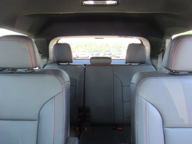 Used 2026 Chevrolet Traverse Z71 w/ Enhanced Driving Package AWD/4WD image 28