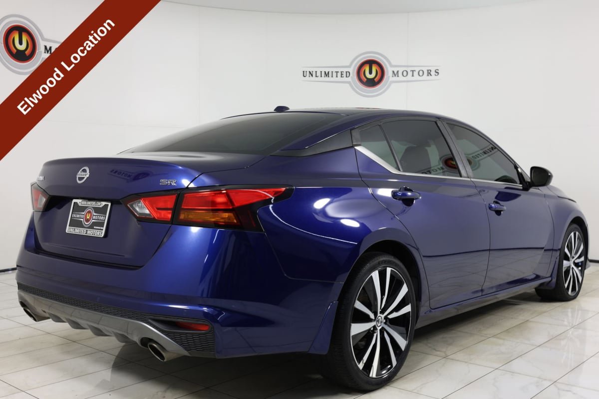 Used 2020 Nissan Altima 2.5 SR FWD image 3