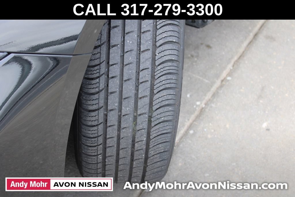 Used 2025 Nissan Altima 2.5 SV FWD image 12